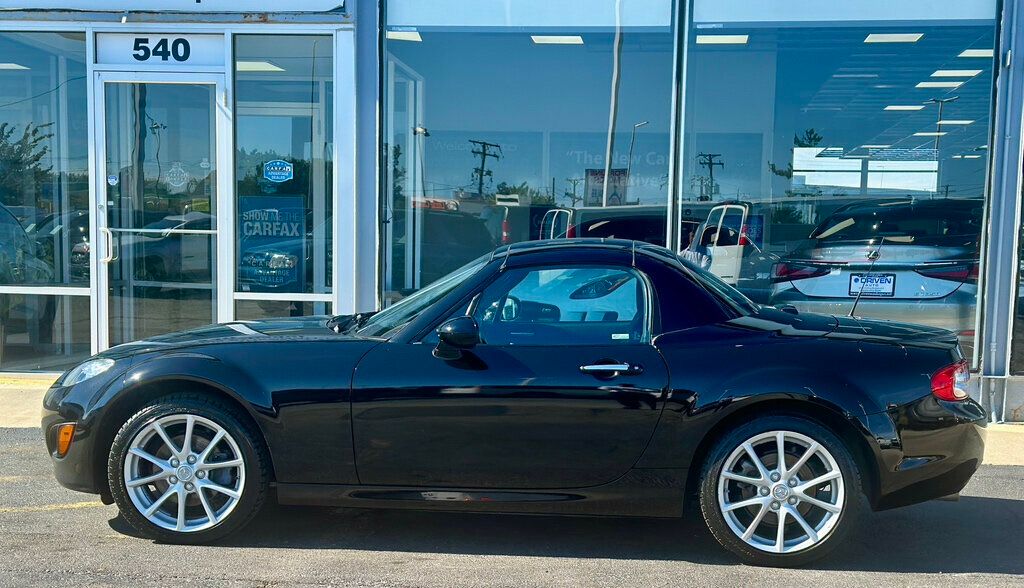 2011 Mazda MX-5 Miata 2dr Convertible PRHT Automatic Grand Touring - 22594782 - 1