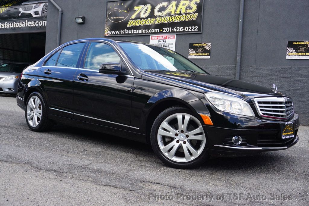 2011 Mercedes-Benz C-Class 4dr Sedan C 300 Luxury 4MATIC NAVIGATION HEATED SEATS BLUETOOTH  - 22497645 - 0