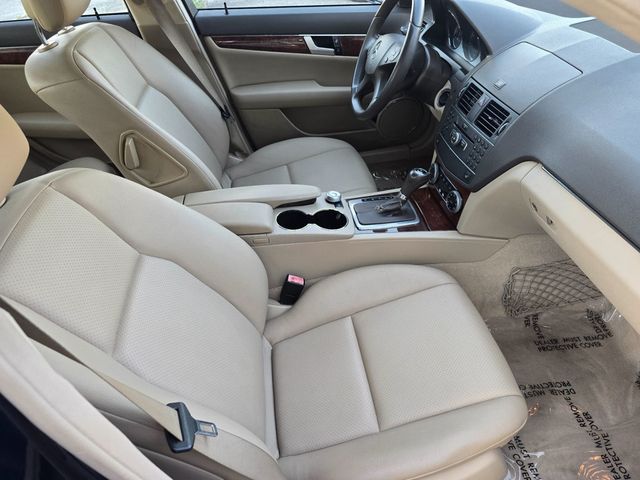 2011 Mercedes-Benz C-Class 4dr Sedan C 300 Sport 4MATIC - 23052694 - 15