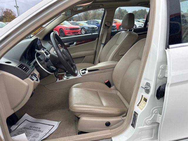 2011 Mercedes-Benz C-Class 4dr Sedan C 300 Sport 4MATIC - 22951060 - 7