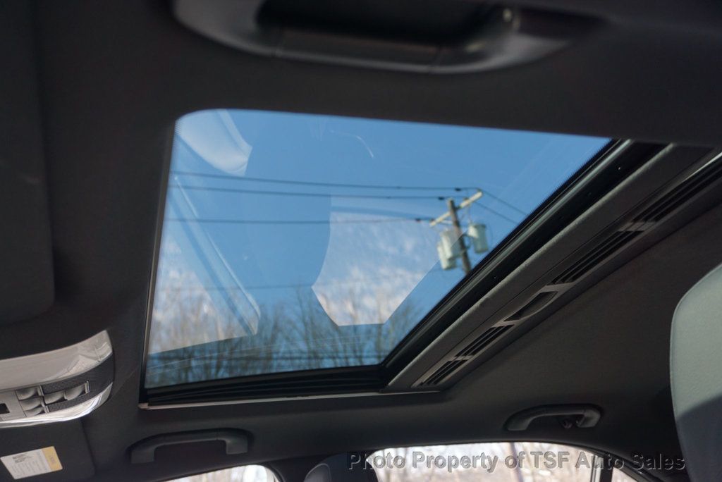 2011 Mercedes-Benz C-Class 4dr Sedan C 300 Sport 4MATIC - 22974491 - 25