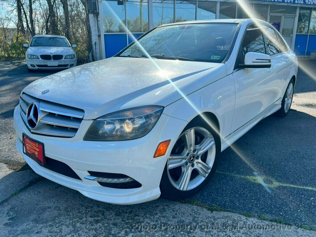 2011 Mercedes-Benz C-Class 4dr Sedan C 300 Sport RWD - 22382853 - 17