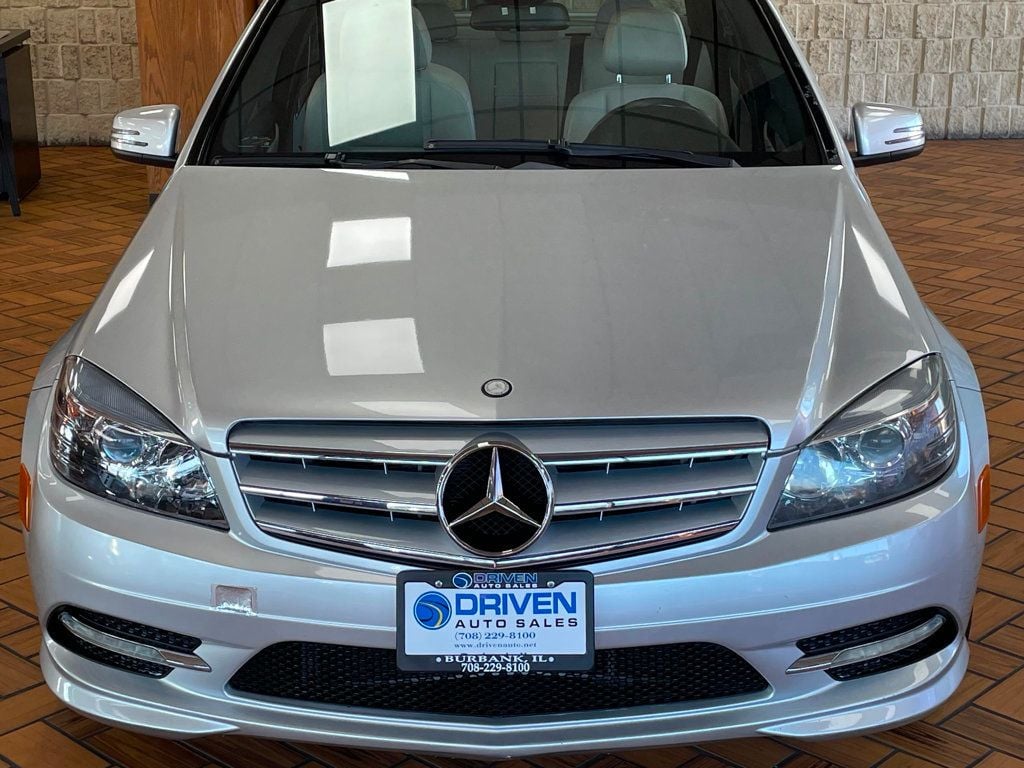 2011 Mercedes Benz C 300 Sedan photo 4