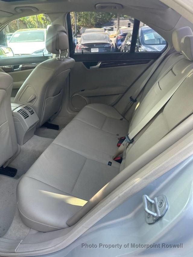 2011 Mercedes-Benz C-Class C300 - 23022202 - 1