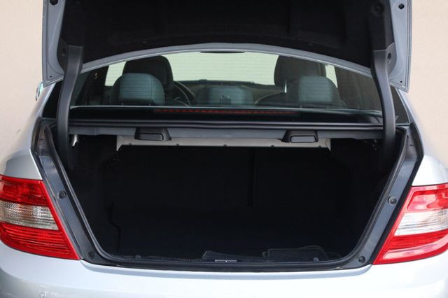 2011 Mercedes-Benz C-Class C300 - 23052444 - 9