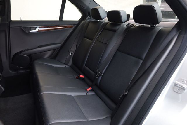 2011 Mercedes-Benz C-Class C300 - 23052444 - 17