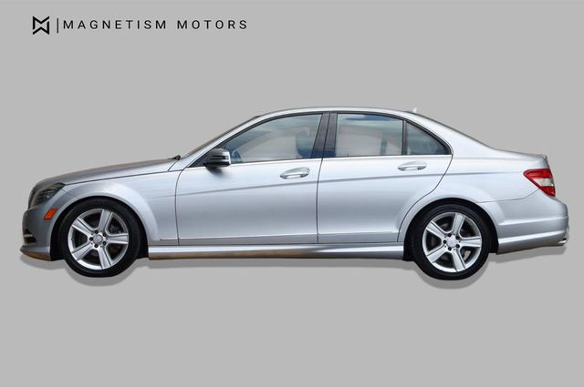 2011 Mercedes-Benz C-Class C300 - 23052444 - 1