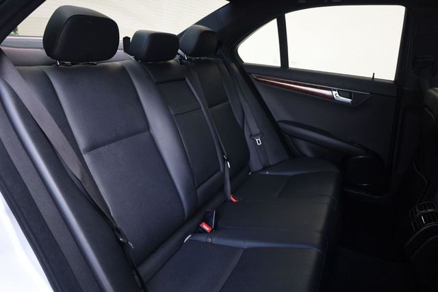 2011 Mercedes-Benz C-Class C300 - 23052444 - 20