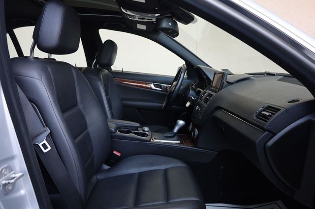 2011 Mercedes-Benz C-Class C300 - 23052444 - 22