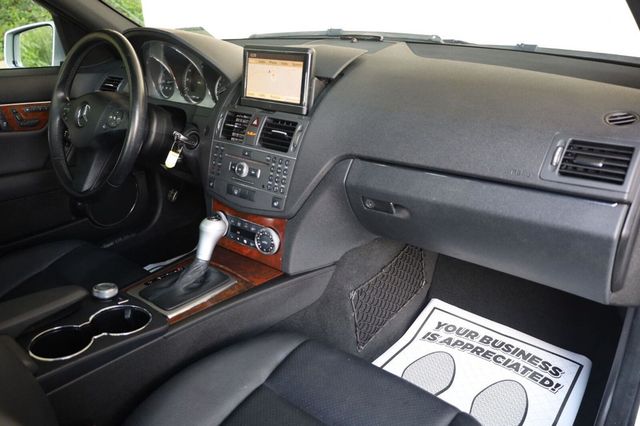 2011 Mercedes-Benz C-Class C300 - 23052444 - 25