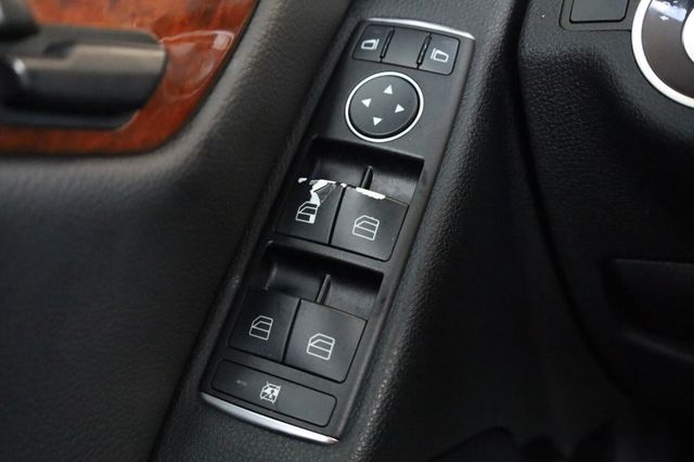 2011 Mercedes-Benz C-Class C300 - 23052444 - 33