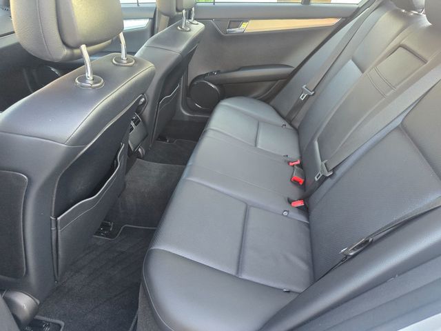 2011 Mercedes-Benz C-Class C 300 4dr Sedan C300 Sport 4MATIC - 23067030 - 10