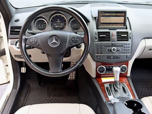 2011 Mercedes-Benz C-Class C 300 4dr Sedan C300 Sport 4MATIC - 22046041 - 10