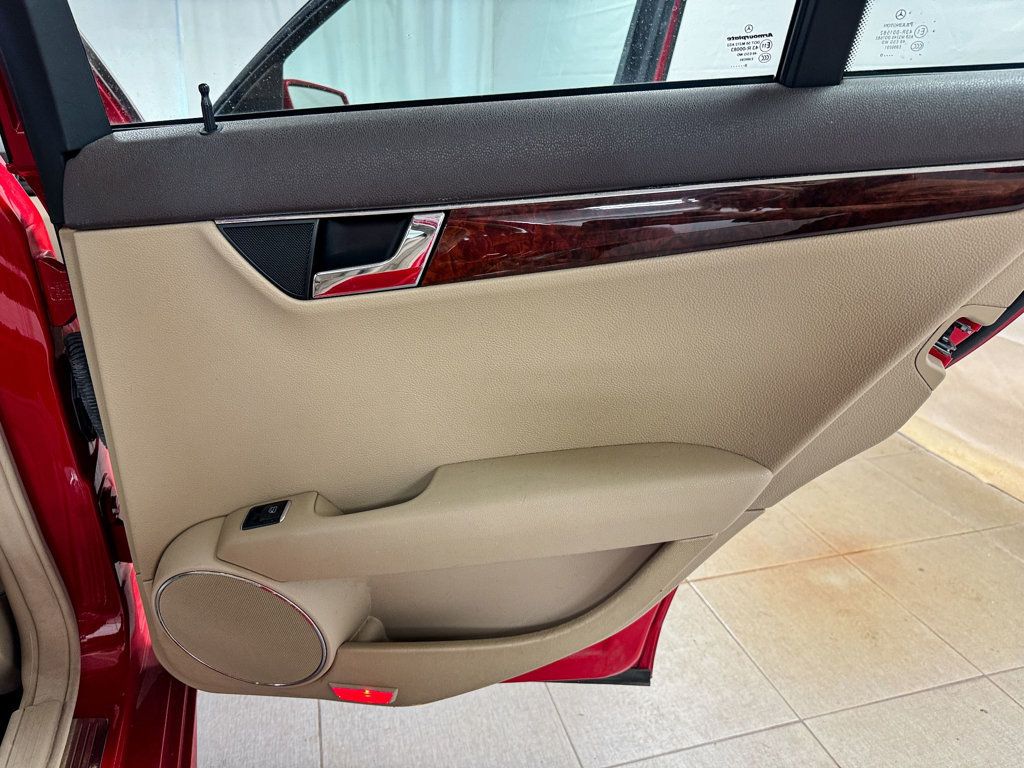 2011 Mercedes-Benz C-Class C300 4MATIC SPORT AWD - 22964043 - 16