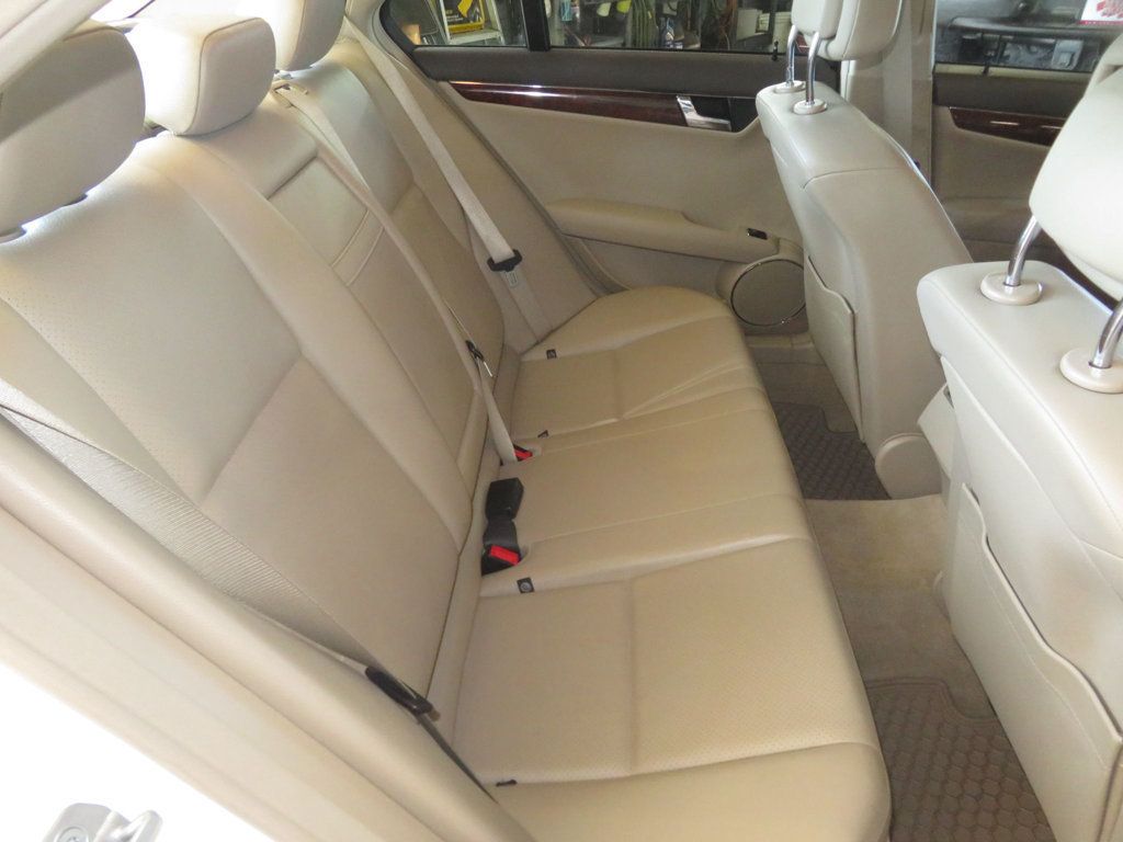 2011 Mercedes-Benz C-Class C300 SPORT EXTRA CLEAN 4DOOR 21 SERVICE RECORDS LOW LOW MILES  - 23005268 - 24