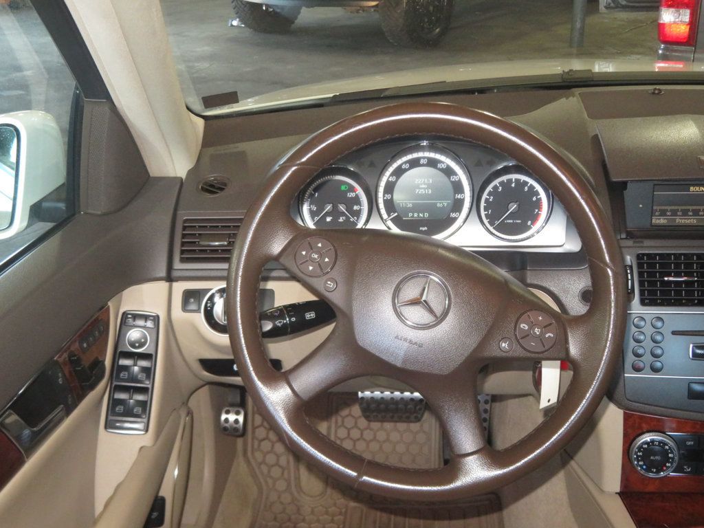2011 Mercedes-Benz C-Class C300 SPORT EXTRA CLEAN 4DOOR 21 SERVICE RECORDS LOW LOW MILES  - 23005268 - 31