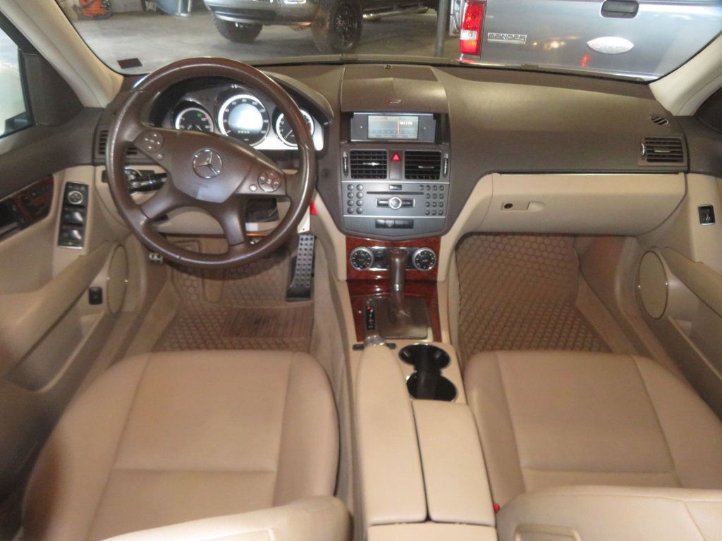 2011 Mercedes-Benz C-Class C300 SPORT EXTRA CLEAN 4DOOR 21 SERVICE RECORDS LOW LOW MILES  - 23005268 - 34