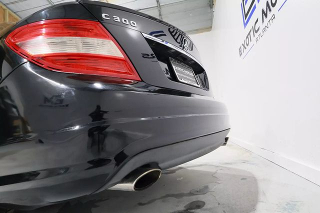 2011 Mercedes-Benz C-Class VERY RARE MANUAL TRANS, SUNROOF, BLUETOOTH, SPOILER, CLIMATE CNT - 22650656 - 3