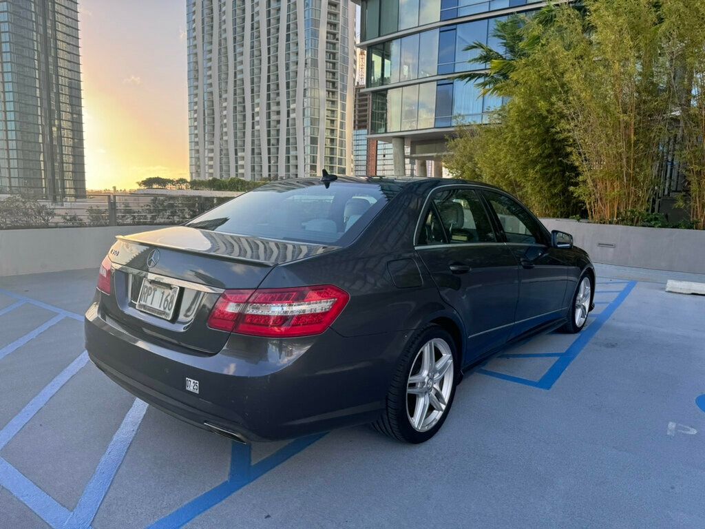 2011 Mercedes-Benz E-Class 1-Owner - 22652321 - 4