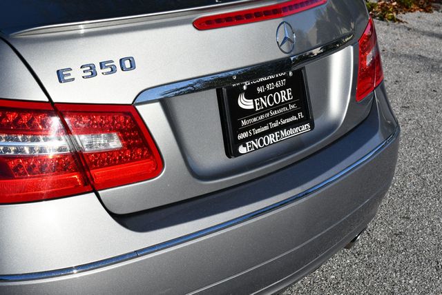 2011 Mercedes-Benz E-Class 2 Door Cabriolet E 350 RWD W/P1 Package and Navigation - 22969252 - 9