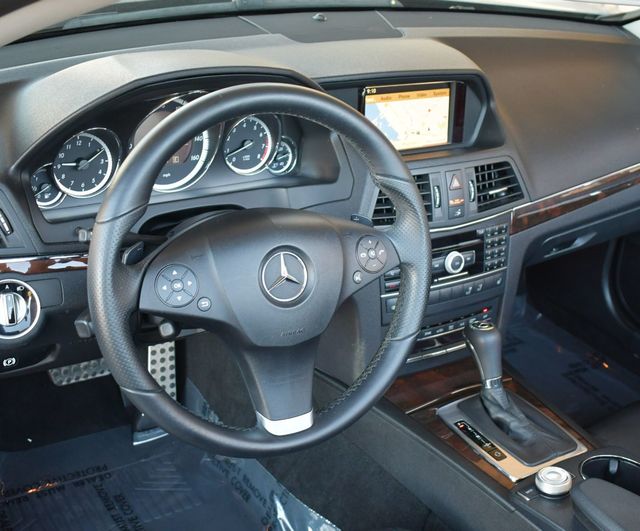 2011 Mercedes-Benz E-Class 2 Door Cabriolet E 350 RWD W/P1 Package and Navigation - 22969252 - 11
