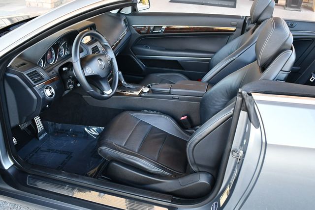 2011 Mercedes-Benz E-Class 2 Door Cabriolet E 350 RWD W/P1 Package and Navigation - 22969252 - 14