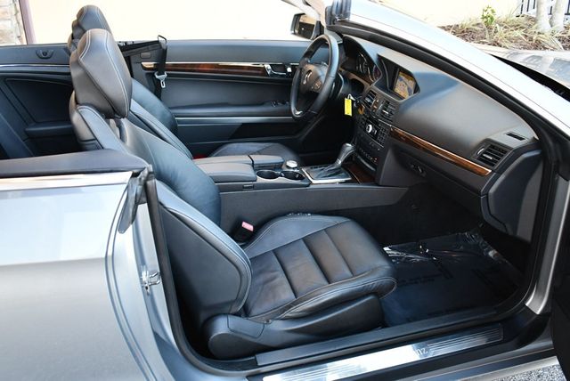 2011 Mercedes-Benz E-Class 2 Door Cabriolet E 350 RWD W/P1 Package and Navigation - 22969252 - 18
