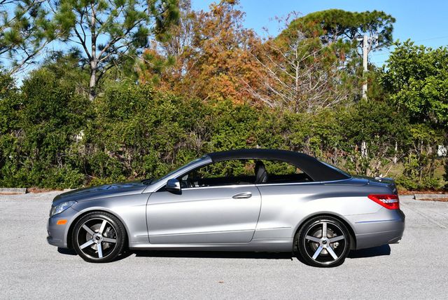 2011 Mercedes-Benz E-Class 2 Door Cabriolet E 350 RWD W/P1 Package and Navigation - 22969252 - 30
