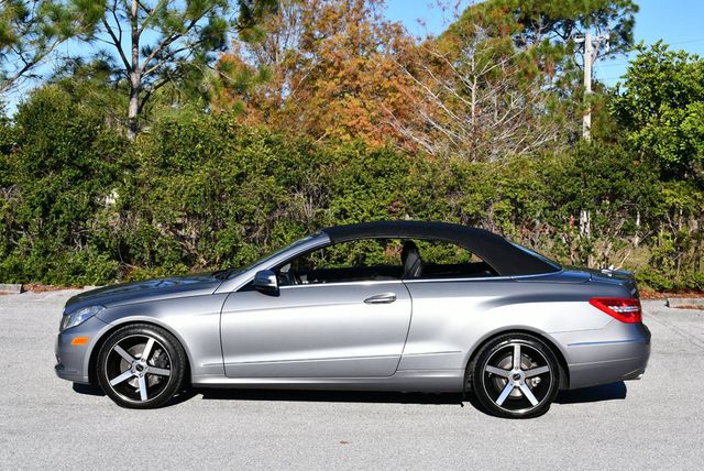 2011 Mercedes-Benz E-Class 2 Door Cabriolet E 350 RWD W/P1 Package and Navigation - 22969252 - 31