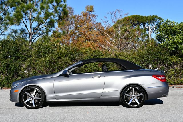 2011 Mercedes-Benz E-Class 2 Door Cabriolet E 350 RWD W/P1 Package and Navigation - 22969252 - 33