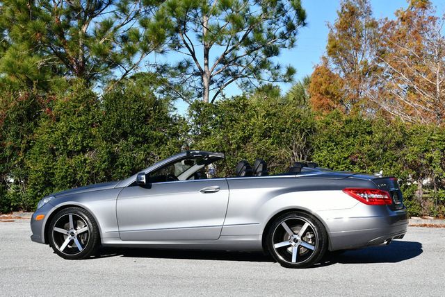 2011 Mercedes-Benz E-Class 2 Door Cabriolet E 350 RWD W/P1 Package and Navigation - 22969252 - 34