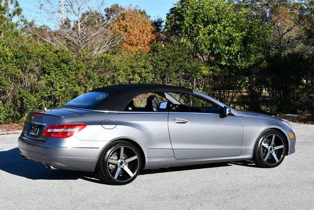 2011 Mercedes-Benz E-Class 2 Door Cabriolet E 350 RWD W/P1 Package and Navigation - 22969252 - 37
