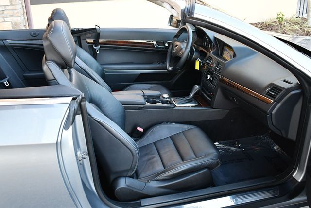 2011 Mercedes-Benz E-Class 2 Door Cabriolet E 350 RWD W/P1 Package and Navigation - 22969252 - 53