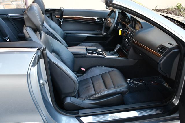 2011 Mercedes-Benz E-Class 2 Door Cabriolet E 350 RWD W/P1 Package and Navigation - 22969252 - 54