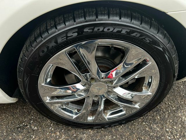 2011 Mercedes-Benz E-Class 2dr Cabriolet E 350 RWD - 21840239 - 10