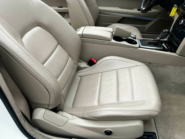 2011 Mercedes-Benz E-Class 2dr Cabriolet E 350 RWD - 21840239 - 17