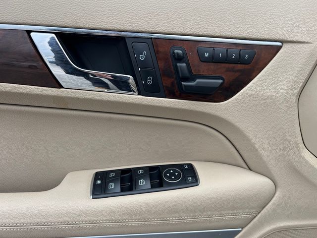 2011 Mercedes-Benz E-Class 2dr Cabriolet E 350 RWD - 22992594 - 10