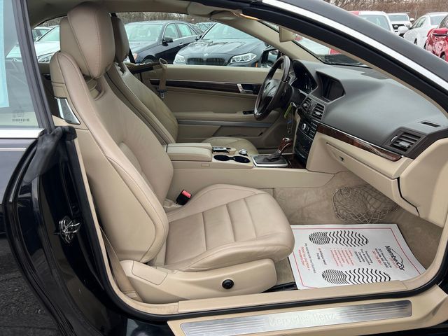 2011 Mercedes-Benz E-Class 2dr Cabriolet E 350 RWD - 22992594 - 28