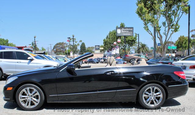 2011 Mercedes-Benz E-Class 2dr Cabriolet E 350 RWD - 23063559 - 16