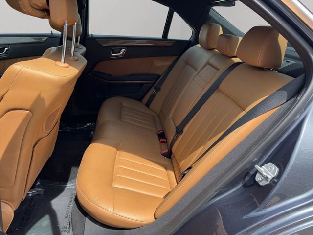 2011 Mercedes-Benz E-Class 4dr Sedan E 550 Sport RWD - 22992644 - 18