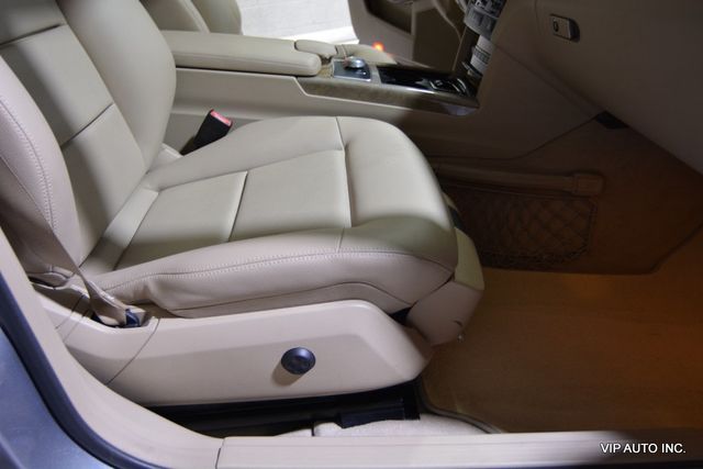 2011 Mercedes-Benz E-Class E 350 4dr Sedan E350 Luxury RWD - 22892223 - 17