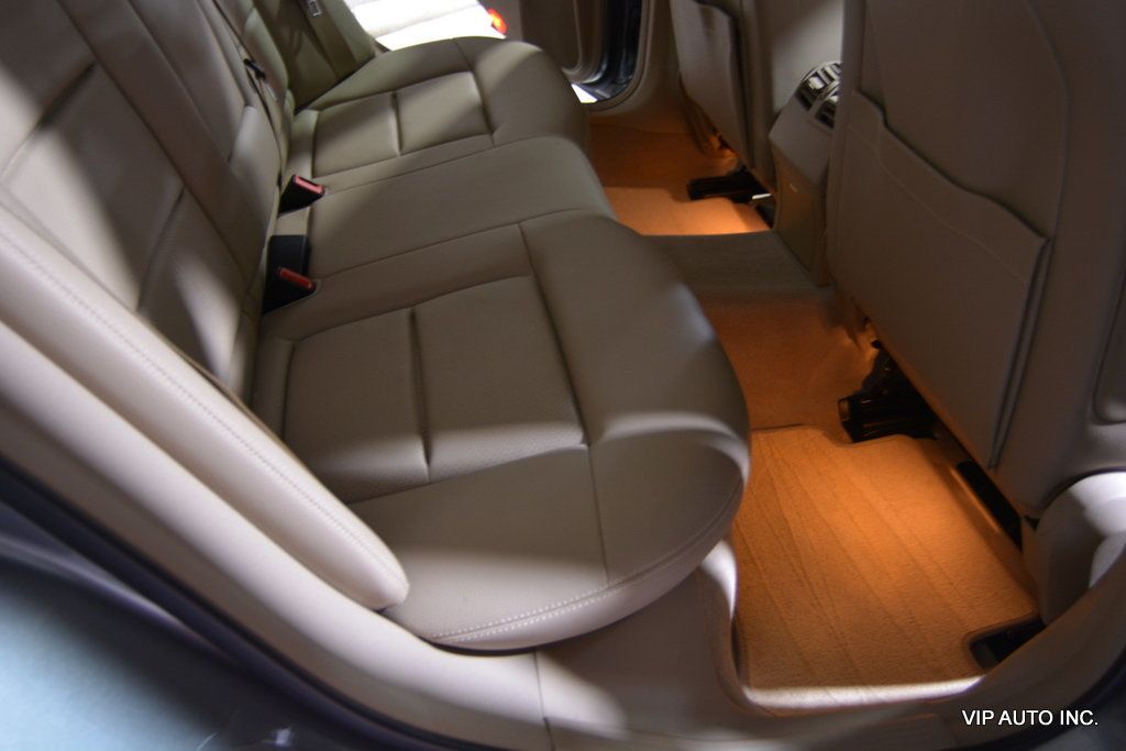 2011 Mercedes-Benz E-Class E 350 4dr Sedan E350 Luxury RWD - 22892223 - 27