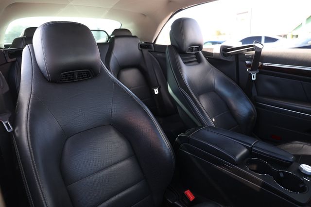 2011 Mercedes-Benz E-Class E 550 2dr Cabriolet E550 RWD - 22997631 - 18