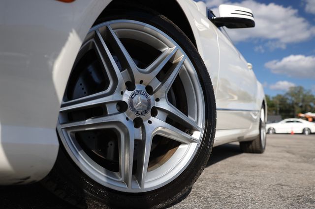 2011 Mercedes-Benz E-Class E 550 2dr Cabriolet E550 RWD - 22997631 - 33