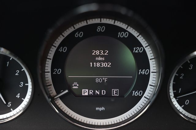 2011 Mercedes-Benz E-Class E 550 2dr Cabriolet E550 RWD - 22997631 - 48