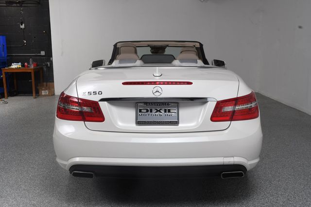 2011 Mercedes-Benz E-Class E 550 2dr Cabriolet E550 RWD - 23075552 - 9