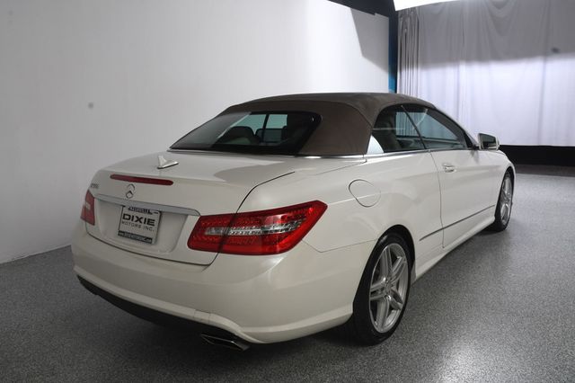 2011 Mercedes-Benz E-Class E 550 2dr Cabriolet E550 RWD - 23075552 - 11