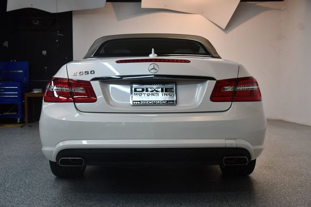 2011 Mercedes-Benz E-Class E 550 2dr Cabriolet E550 RWD - 23075552 - 17