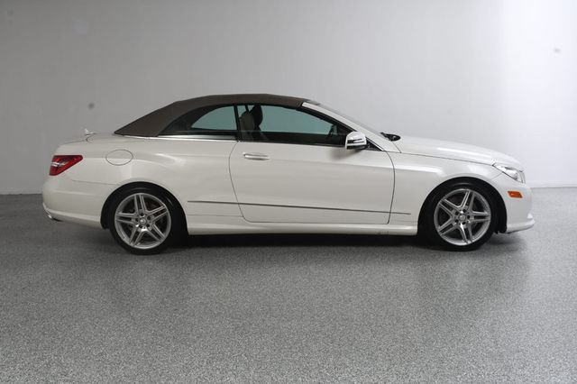 2011 Mercedes-Benz E-Class E 550 2dr Cabriolet E550 RWD - 23075552 - 2