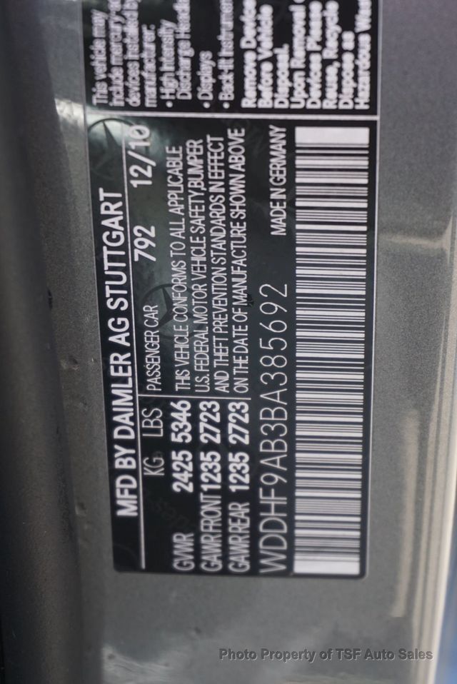 2011 Mercedes-Benz E-Class E550 4MATIC MASSAGE/DYNAMIC/HOT&COOL SEATS VERY LOW MILES  - 23093506 - 38